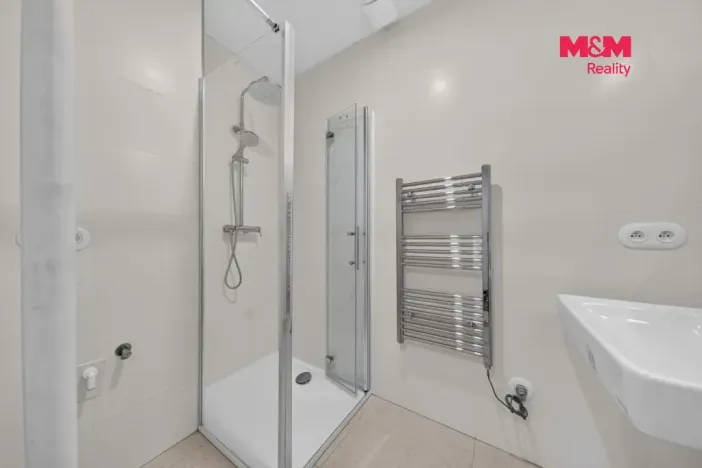 Prodej bytu 3+kk, Praha, Skloněná, 55 m2