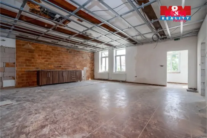Prodej bytu 3+kk, Černíkovice, 108 m2