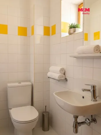 Pronájem kanceláře, Chomutov, Jakoubka ze Stříbra, 38 m2