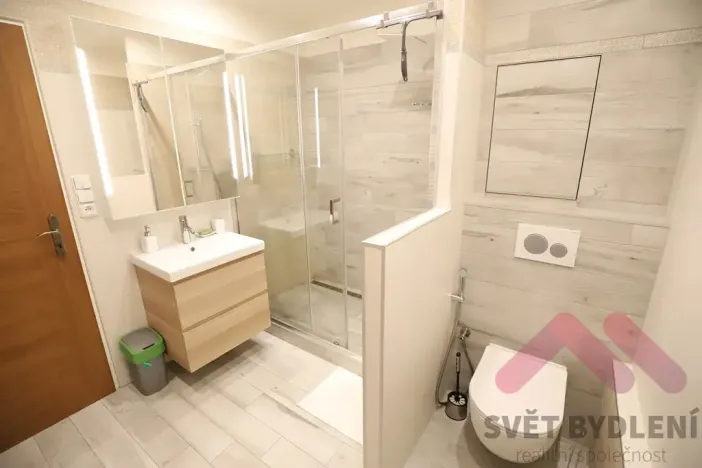 Pronájem bytu 3+kk, Praha - Prosek, Bílinská, 60 m2