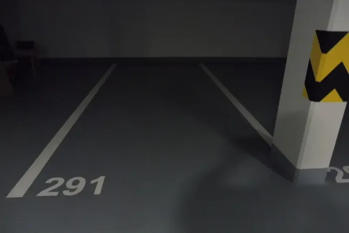Pronájem garážového stání, Praha - Libeň, Březenská, 13 m2