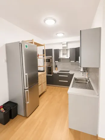Prodej bytu 2+kk, Praha - Veleslavín, Na okraji, 88 m2