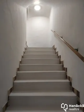 Pronájem bytu 2+1, Šternberk, Jaroslavova, 50 m2