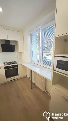 Pronájem bytu 2+1, Olomouc, Blanická, 53 m2