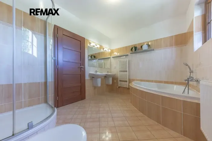 Prodej rodinného domu, Hovorčovice, Dolní, 174 m2