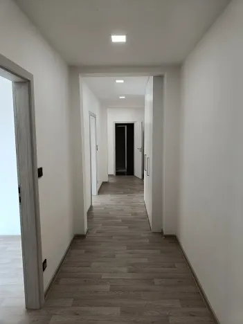 Pronájem bytu 2+1, Olomouc, Vejdovského, 60 m2