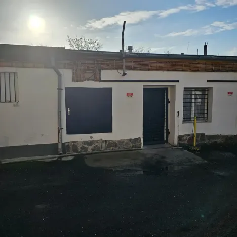 Pronájem skladu, Ústí nad Labem, Jateční, 130 m2
