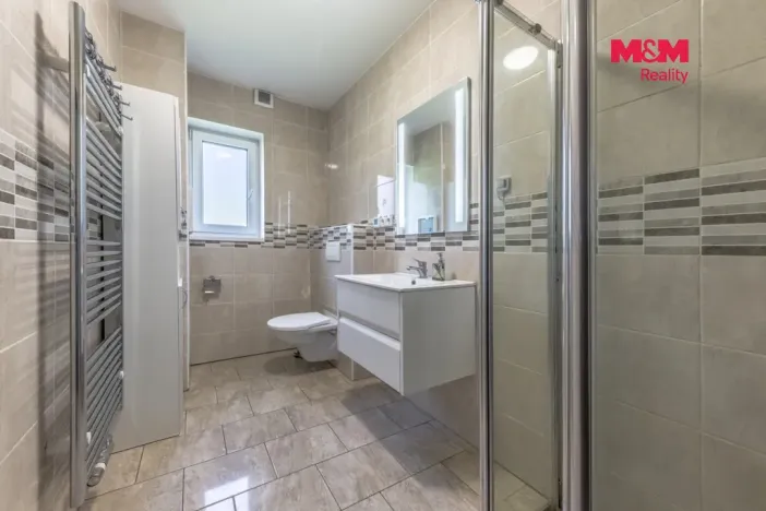 Prodej rodinného domu, Malá Skála - Mukařov, 260 m2