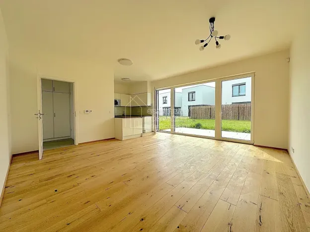 Pronájem rodinného domu, Praha - Čakovice, Kurta Hubera, 131 m2
