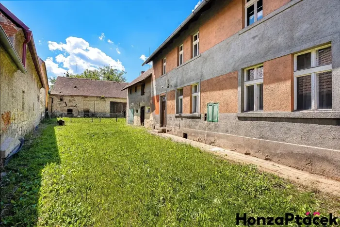 Prodej rodinného domu, Milostín, 490 m2