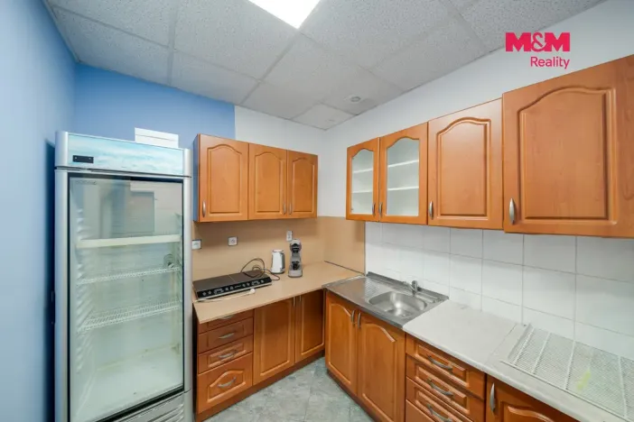 Pronájem skladu, Baška - Kunčičky u Bašky, 1300 m2