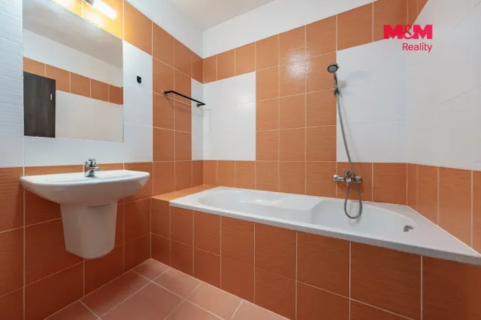 Pronájem bytu 2+kk, Nymburk, Palackého třída, 77 m2