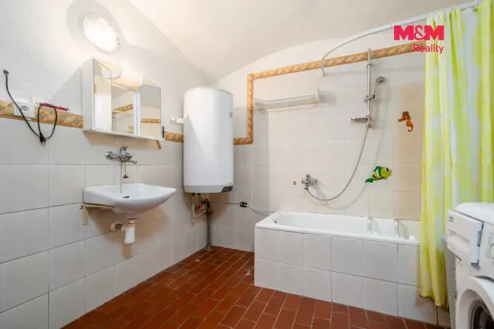 Prodej rodinného domu, Doubice, 280 m2