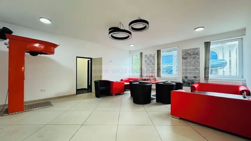 Pronájem obchodního prostoru, Česká Třebová, U Teplárny, 235 m2