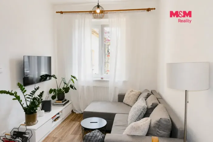 Pronájem bytu 2+kk, Praha - Žižkov, Hájkova, 45 m2