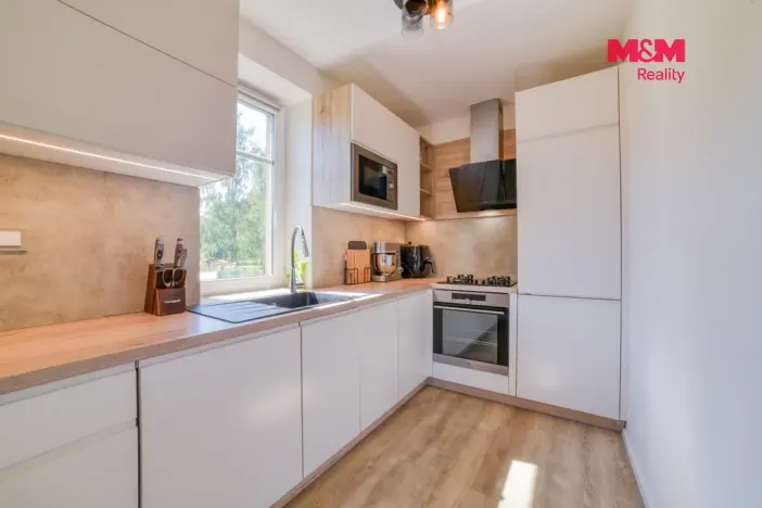 Prodej bytu 3+kk, Mariánské Lázně - Úšovice, Dukelská, 66 m2
