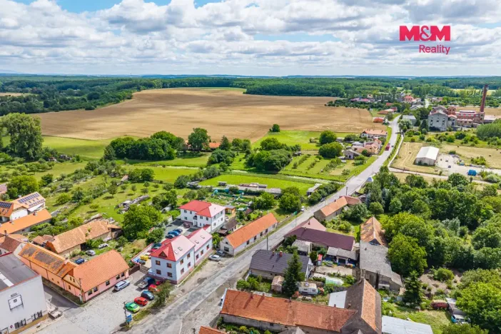 Prodej bytu 3+kk, Rožďalovice, Náměstí, 75 m2