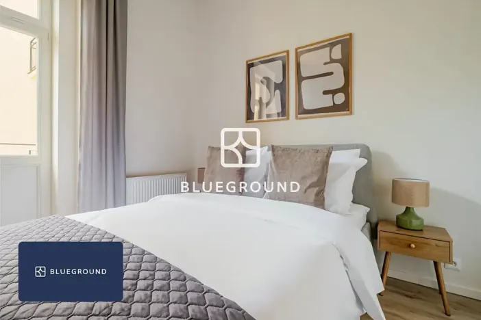 Pronájem bytu 1+kk, Praha - Bubeneč, Veletržní, 30 m2