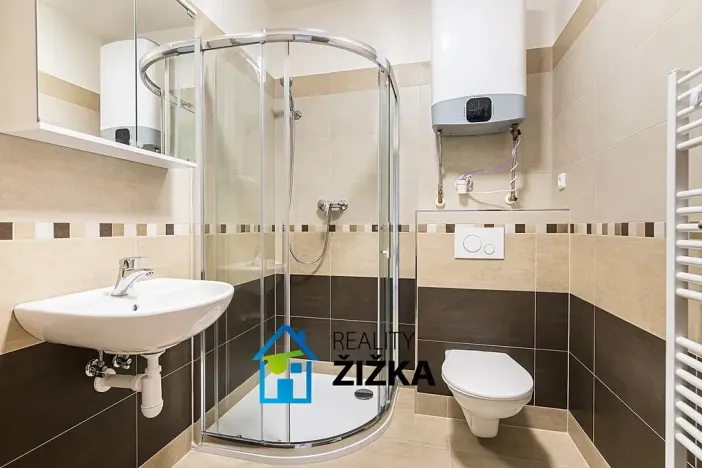 Pronájem bytu 2+kk, Rousínov, Sušilovo náměstí, 51 m2