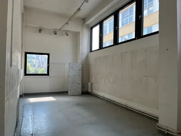 Pronájem kanceláře, Praha - Holešovice, Jankovcova, 240 m2