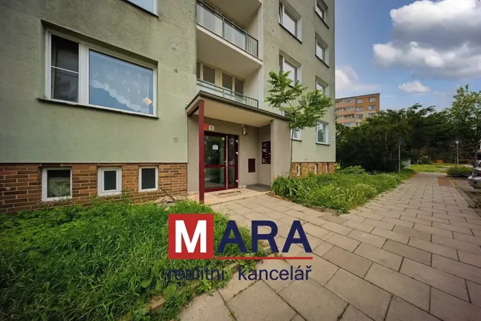 Pronájem bytu 2+1, Olomouc, Sienkiewiczova, 52 m2