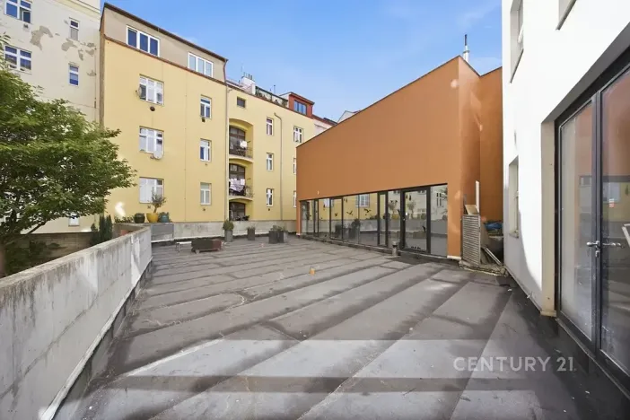 Prodej kanceláře, Praha - Smíchov, Na Zatlance, 232 m2