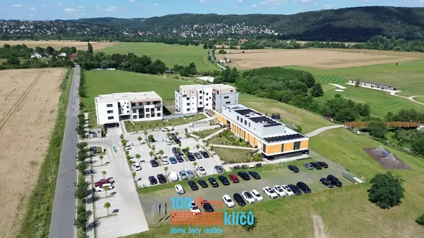 Pronájem bytu 2+kk, Praha - Lipence, Oddechová, 48 m2