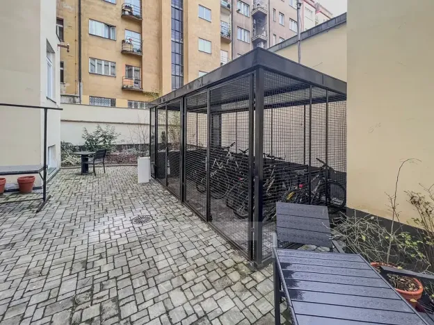Pronájem bytu 1+kk, Praha - Holešovice, Vinařská, 32 m2