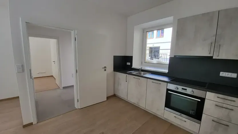 Pronájem bytu 2+kk, Praha - Cholupice, Podchýšská, 45 m2