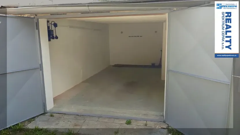 Prodej garáže, České Budějovice, Nádražní, 19 m2