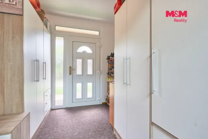 Prodej rodinného domu, Březnice, 260 m2