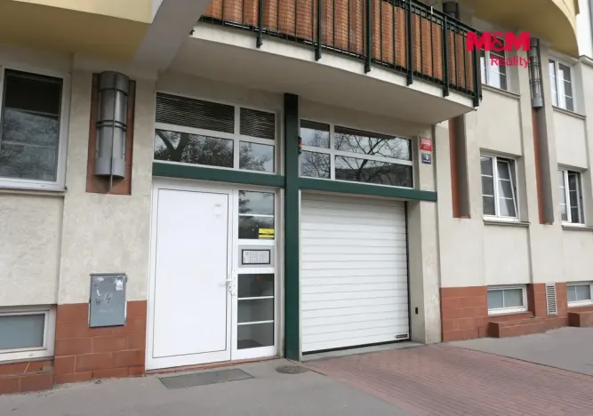 Pronájem bytu 1+kk, Praha - Libeň, Kašparovo náměstí, 28 m2