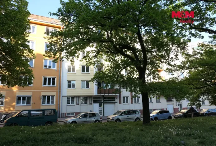 Pronájem bytu 1+kk, Praha - Libeň, Kašparovo náměstí, 28 m2