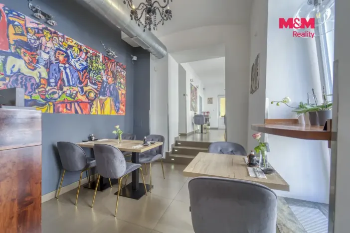 Pronájem restaurace, Mariánské Lázně, Ruská, 108 m2