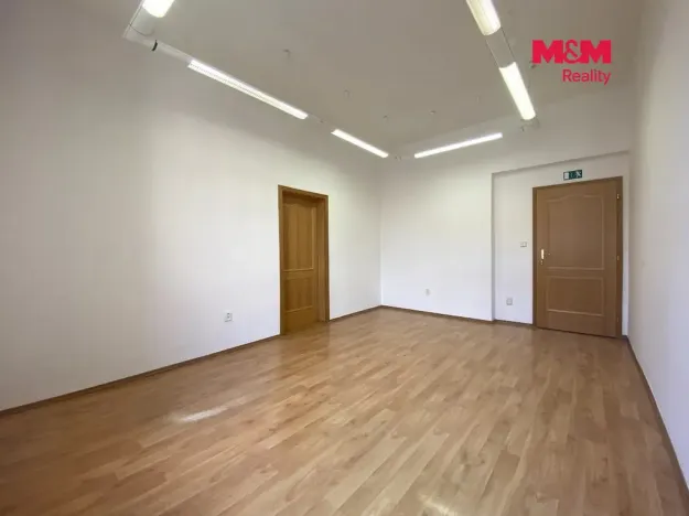 Pronájem obchodního prostoru, Litoměřice - Předměstí, Křižíkova, 114 m2