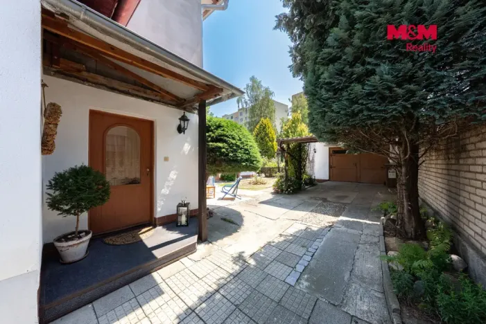 Prodej rodinného domu, Zlín - Louky, třída Tomáše Bati, 128 m2