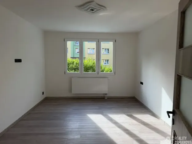 Pronájem bytu 2+1, Praha - Strašnice, Krupská, 65 m2