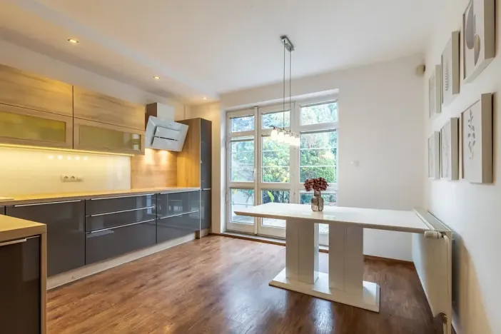 Prodej rodinného domu, Praha - Benice, Okrasná, 230 m2