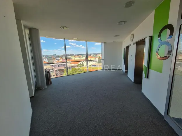 Pronájem kanceláře, Brno - Zábrdovice, Plynárenská, 240 m2