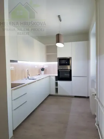 Pronájem bytu 2+1, Ostrava, Gen. Sochora, 53 m2