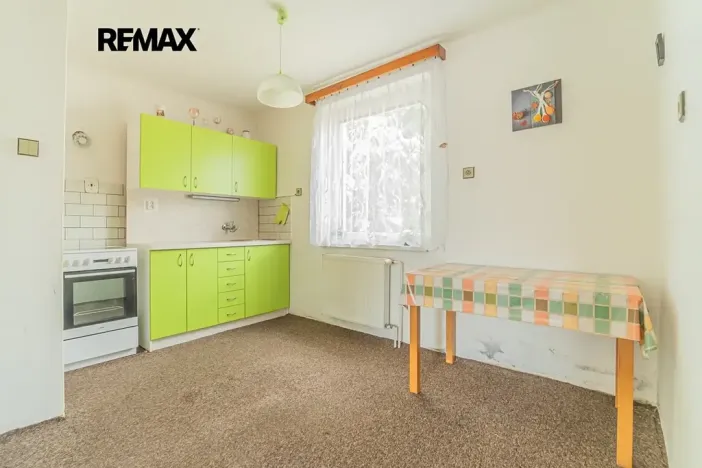 Prodej rodinného domu, Kamenné Žehrovice, Sadová, 100 m2