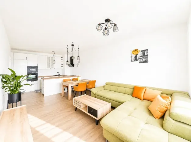 Pronájem bytu 3+kk, Praha, Počernická, 82 m2