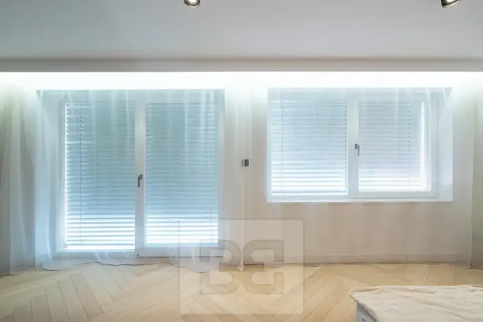 Pronájem bytu 4+kk, Praha - Karlín, Sokolovská, 183 m2
