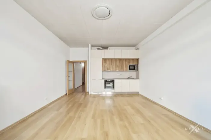 Prodej bytu 2+kk, Praha - Libeň, Českomoravská, 57 m2