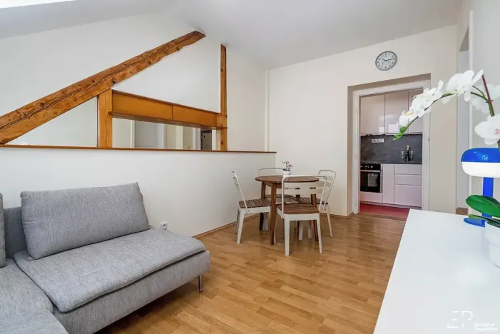 Pronájem bytu 3+1, Praha - Libeň, Novákových, 59 m2