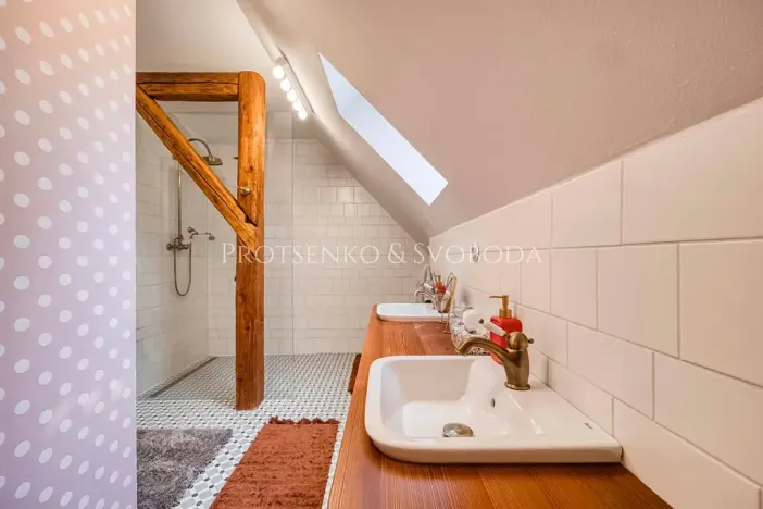 Prodej chalupy, Hluboká nad Vltavou, Ve Školkách, 351 m2