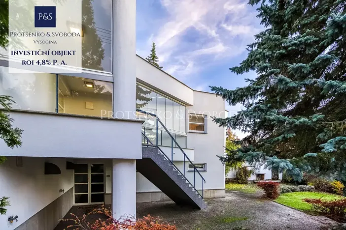 Prodej ordinace, Křižanov, Benešovo náměstí, 530 m2