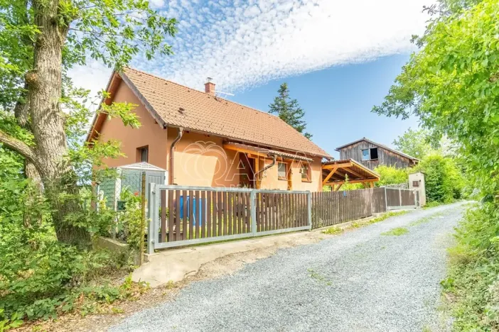Prodej chaty, Dolní Břežany, U Lesa, 50 m2