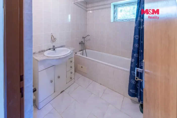 Prodej rodinného domu, Hamry, 392 m2