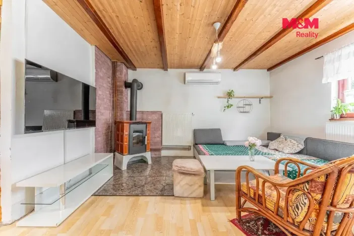 Prodej chaty, Kamenný Přívoz - Žampach, 80 m2